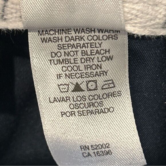 Liz Golf Navy Shorts women’s Size 8 Adjustable Waist Pockets Pleated - Picture 7 of 8